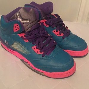 Kids Jordan’s Size 7 (In soles are out)